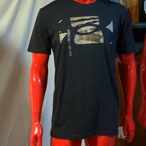 Under Armour size large t shirt tags